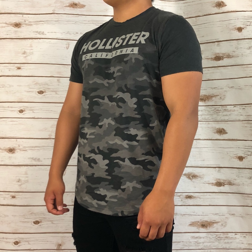 Hollister Curved Hem T-Shirt